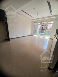 نوساز مدرن. دلیری . ۷۰ متری