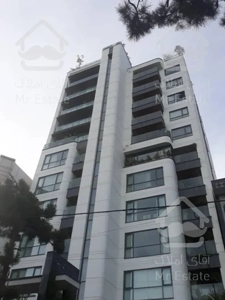 آپارتمان ۱۲۰متر،در شمال دریاچه