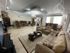 فروش اپارتمان ۹۵ متر* نور و نقشه بینظیر