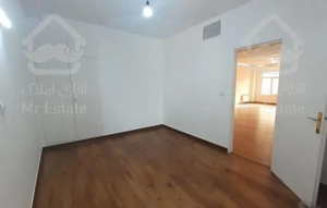 آپارتمان 94 متری بازسازی شده در اباذر