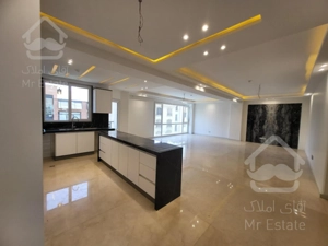 شهرک غرب 150متر 2پارکینگ (غرق در نور)