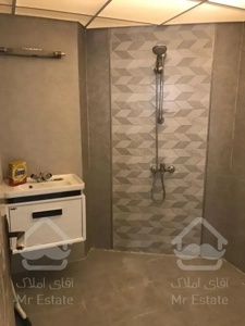 فروش آپارتمان ۱۲۵ متری در اندرزگو حکمت