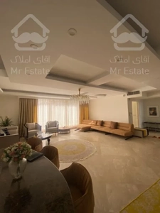 اجاره ۱۳۵ متری سعادت آباد