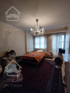 قیطریه ۲۱۰ متر ۳ خواب فول امکانات