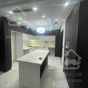 آپارتمان سه خوابه 120 متری در دریاچه چیتگر