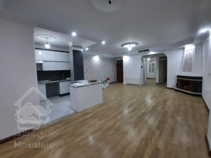 ۷۵ متر/دو خواب/افتابگیر/پونک