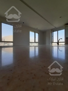 ۲۰۰متر ویو ابدی کل تهران ۳نبش نور