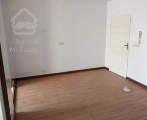 ۵۵ متر پارکینگ دار فول بازسازی