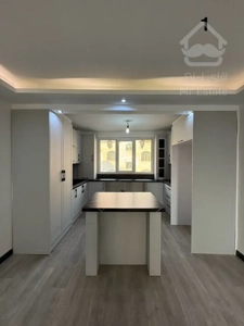 فروش آپارتمان ۷۵متری بازسازی شده غرق در نور