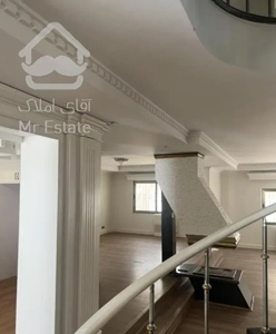 ۱۳۰متر  بسیار شیک و تمیز فکوریان