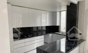 فروش برج ۲۵۵متری در جمشیدیه ویو باغ