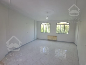 ۵۷ متر دو خواب پارکینگ سندی