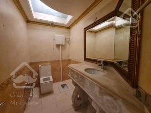 اجاره آپارتمان ۲۷۰ متری در فرمانیه