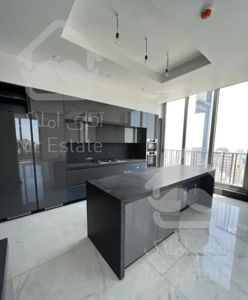 آپارتمان ۲۲۵ متری برای اجاره در ولنجک