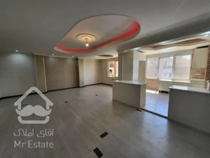 فروش آپارتمان ۱۰۵ متری مشاعات بازسازی شده