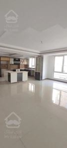 ۱۳۰متر خوش نقشه/تک واحدی شهرک غرب