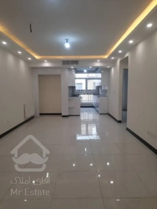 فروش آپارتمان 94متری خوش نقشه بدون پرتی سازمان جنوب