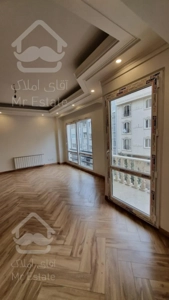 صرافهای جنوبی ۱۳۶متر۳خواب