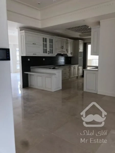 آپارتمان ۲۰۵ متری برای اجاره در زعفرانیه