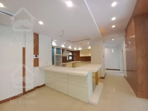 آپارتمان ۱۶۰ متری در دزاشیب نوساز برای فروش