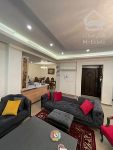 180متر3خواب/کیکاووس/تک واحدی طبقه اخر