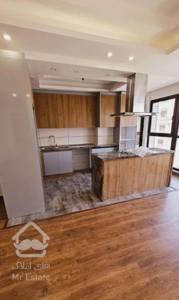 آپارتمان ۱۰۸ متری ، رو به آفتاب