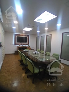 ۲۲۵ متر ( سند اداری ) ونک