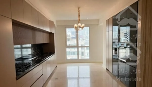 آپارتمان ۱۸۹ متری برای اجاره در نیاوران