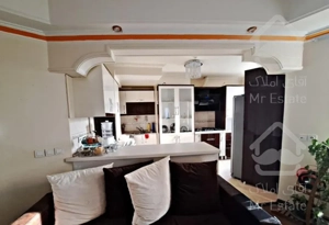 فروش واحد 94 متری در چیتگر با ویو دریاچه