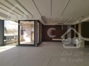 سه خوابه/۲۴۰ متری/قدوسی شرقی