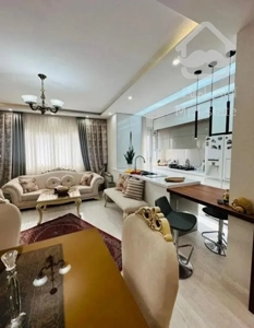 ۸۸متر ۲ خواب فول امکانات سالن پرده خور