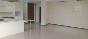 ۱۳۰ متر/ ۳ خوابه/دریاچه/رهن و اجاره فوری