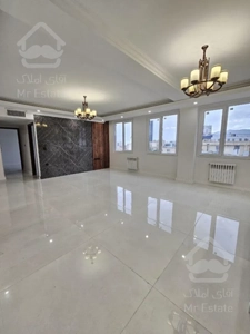 ۹۰ متر رو به آفتاب سالن پرده خور در همیلا