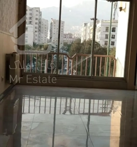 ۱۰۰متر/نور و نقشه فوق العاده/پارکینگ/بلوار اکبری