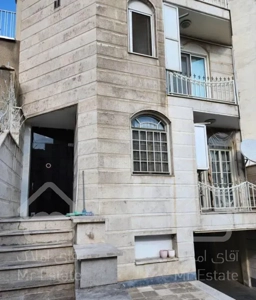 آپارتمان ۹۲متر طبقه‌۴ تکواحدی +انباری‌و بالکن