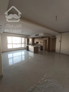 132 متر در بهترین لوکیشن دروس