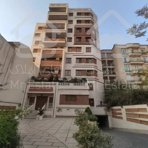 130 متر لوکیشن تاپ اختیاریه