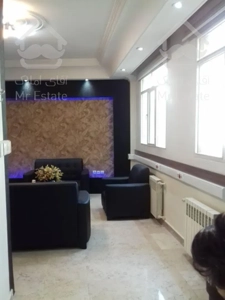 135 متر اداری تابلو خور بر شریعتی