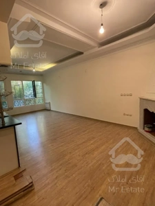 155 متر لوکیشن تاپ پاسداران