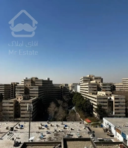 فاز ۱ ۳ خواب بالکن دار ۱۴۶ متر(فروشنده واقعی)