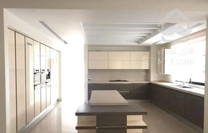 ولنجک ویو دره ولنجک ۲۰۰ متر