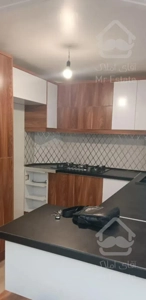 آپارتمان ۸۳ متر(فول بازسازی شیک)