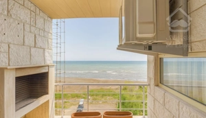 ۱۰۸ متر اول دریا بلوار واحد ساحلی بخر