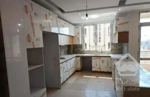 ۱۱۰متر ۲خواب نوساز فول امکانات( مشاهیر)