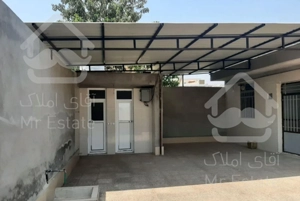 ویلایی ۲۵۰متری امکانات معمولی و تمیز نایبند شمالی