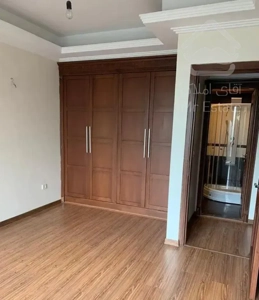 اقدسیه/۲۲۰ متر/۳خواب/غرق نور/کم واحد