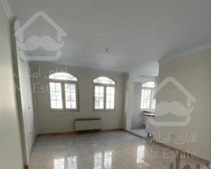 40متر/ تاپ لوکیشن/ نورمستقیم/ مالک منعطف