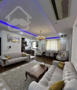 ۹۰متر/دوخوابه/فول امکانات/سالن پرده خور/شهران