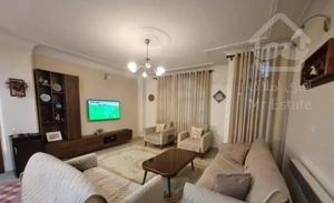 ۷۵ متر / سالن پرده خور / مینیمال