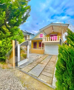 ویلاباغچه پو. ل لا.  زم بدون مشرف 300متر